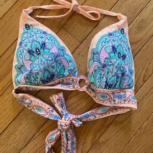 Victoria’s Secret Bikini Top